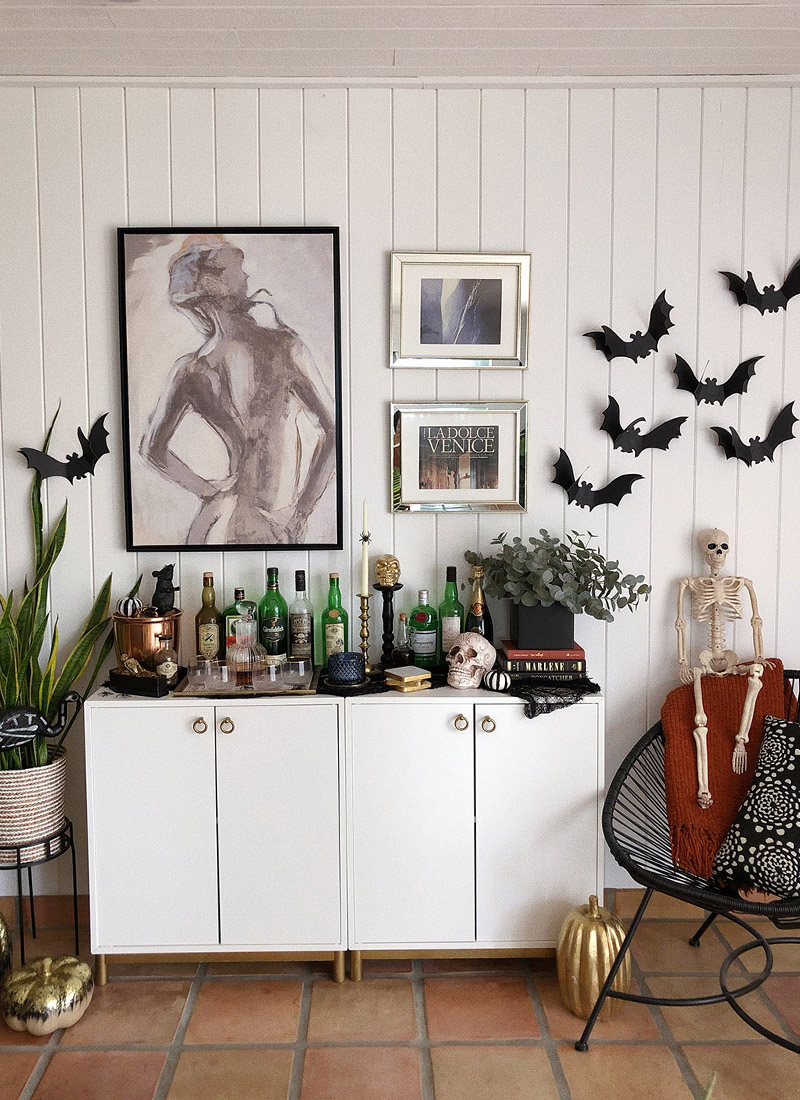 Chic Bar Console – Halloween Decor - Laura Jade Prado
